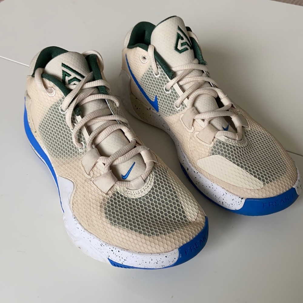 Nike basketball shoes